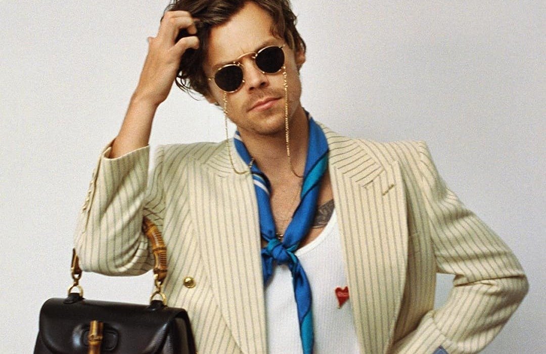 Harry Styles domină clasamentele muzicale din Marea Britanie cu cel mai recent album Albumul „Kiss All The Time