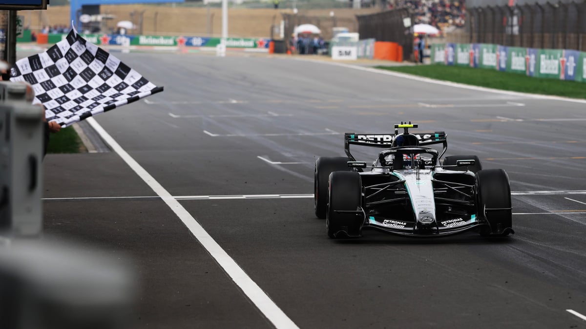 TL;DR: Înscrie-te pentru o perioadă de probă gratuită de 7 zile pentru Apple TV+ prin Prime Video Channels pentru a viziona cursele F1 selectate live