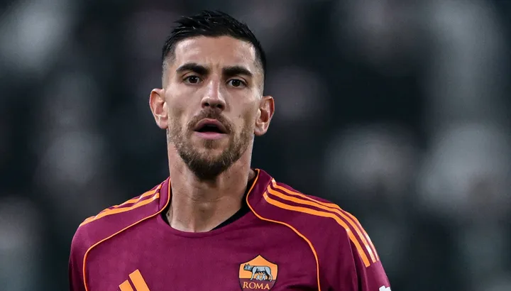 Duel de foc la Roma: Roma și Juventus se luptă pentru puncte vitale Roma și Juventus se înfruntă duminică seara pe Stadio Olimpico într-un meci crucial pentru ambele echipe, în lupta acerbă pentru un loc în primele patru și, implicit, în următoarea ediție a Ligii Campionilor