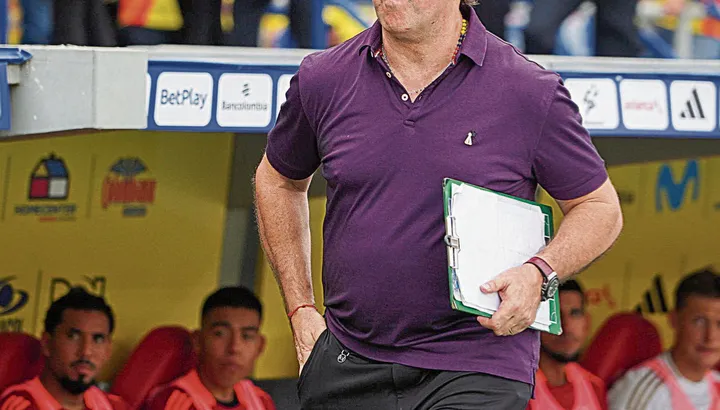 Duel de gală în SUA: Columbia și Croația își testează forțele în vederea Cupei Mondiale Orlando, SUA – Echipele naționale de fotbal ale Columbiei și Croației se vor confrunta într-un meci amical de prestigiu joi seară, pe stadionul Camping World din Orlando, Statele Unite ale Americii