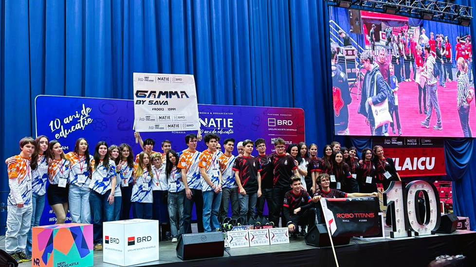 Elevii de la „Sfântul Sava”, pe scena mondială a roboticii Două echipe de robotică ale Colegiului Național „Sfântul Sava” din București s-au calificat la competiții internaționale prestigioase, demonstrând excelența în domeniul tehnologiei