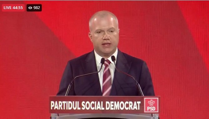 Primarul Galațiului acuză guvernul de deturnarea fondurilor locale Ionuț Pucheanu, primarul municipiului Galați, a lansat vineri acuzații grave la adresa Executivului, susținând că premierul a „furat” aproximativ 20 de milioane de lei din bugetul local