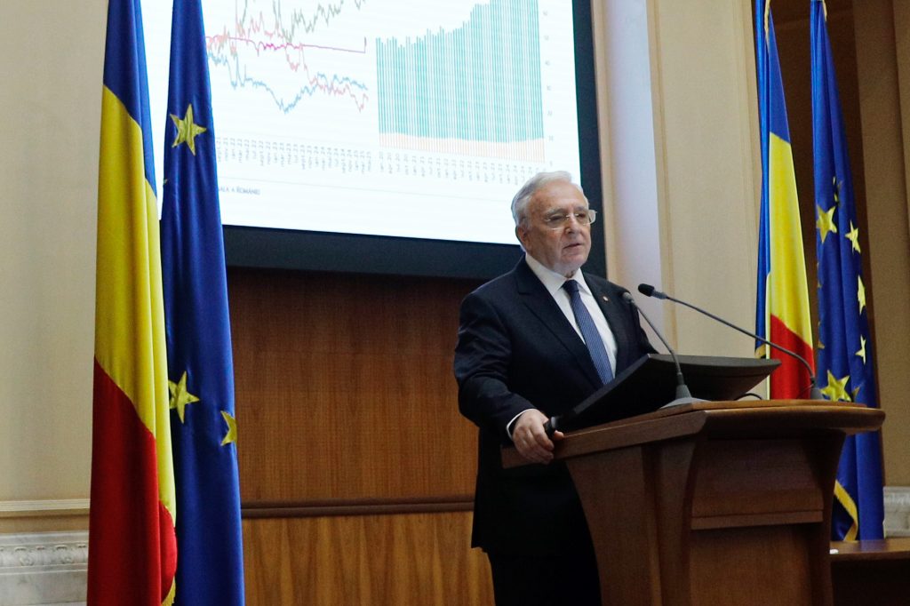 Isărescu trage semnalul de alarmă: Deficitul bugetar, pericol pentru ce-am obținut!