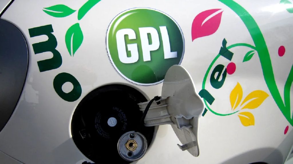 Probleme la pornirea pe GPL: ce semnale de alarmă trebuie să urmărești Problemele la trecerea pe gaz, rateurile la accelerație și ralantiul instabil pot semnala o serie de defecțiuni la instalațiile GPL ale autovehiculelor