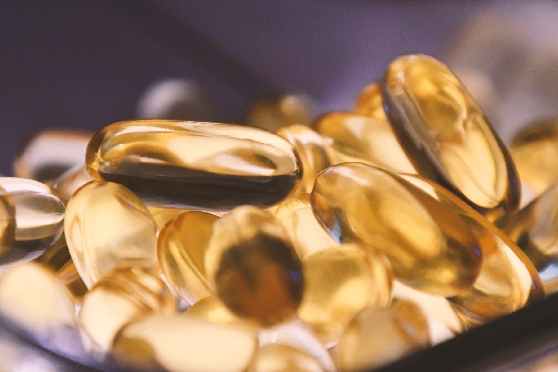 Suplimentele alimentare pentru inimă: promisiuni versus realitate O serie de suplimente alimentare, de la uleiul de pește bogat în omega-3 până la coenzima Q10 și magneziu, sunt promovate pe scară largă ca fiind benefice pentru sănătatea cardiovasculară, inclusiv pentru prevenirea infarctului miocardic