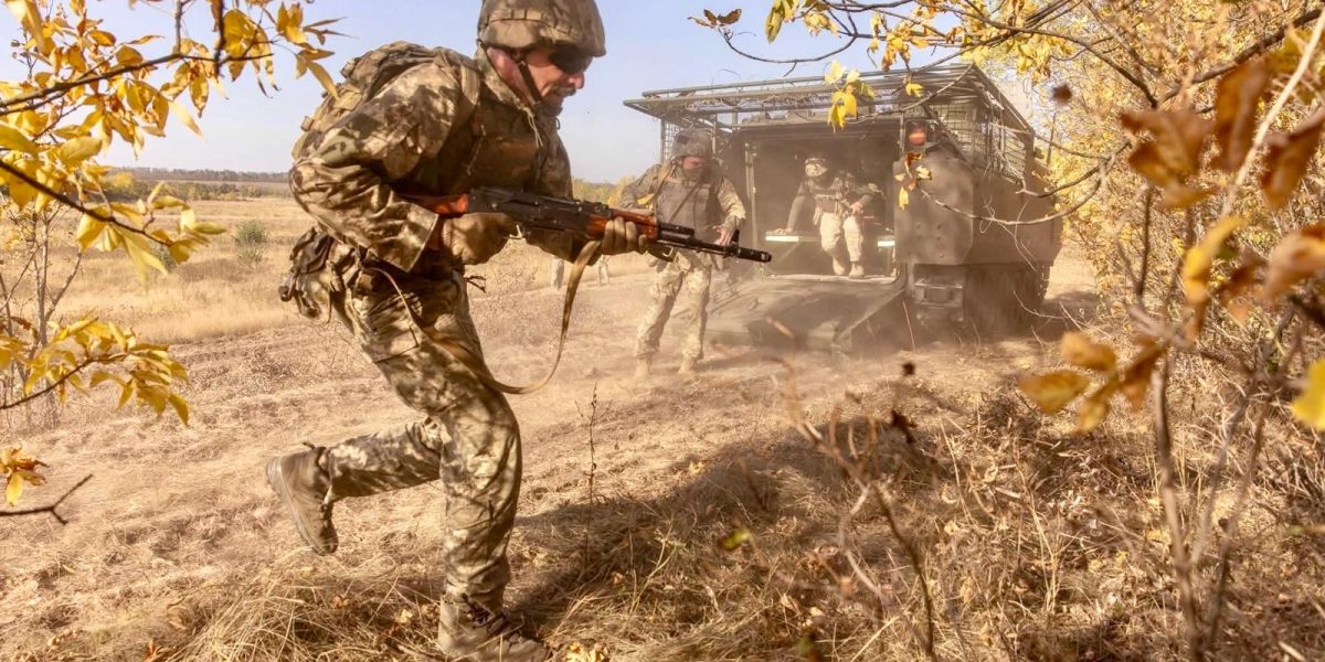 militar.jpg - JurnalUrban