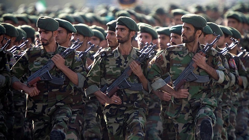 Human Rights Watch condamnă recrutarea de copii de către Garda Revoluționară Iraniană Organizația pentru drepturile omului Human Rights Watch (HRW) a emis o condamnare fermă luni, referitoare la recrutarea de copii de către Corpul Gărzilor Revoluționare Islamice (IRGC) din Iran