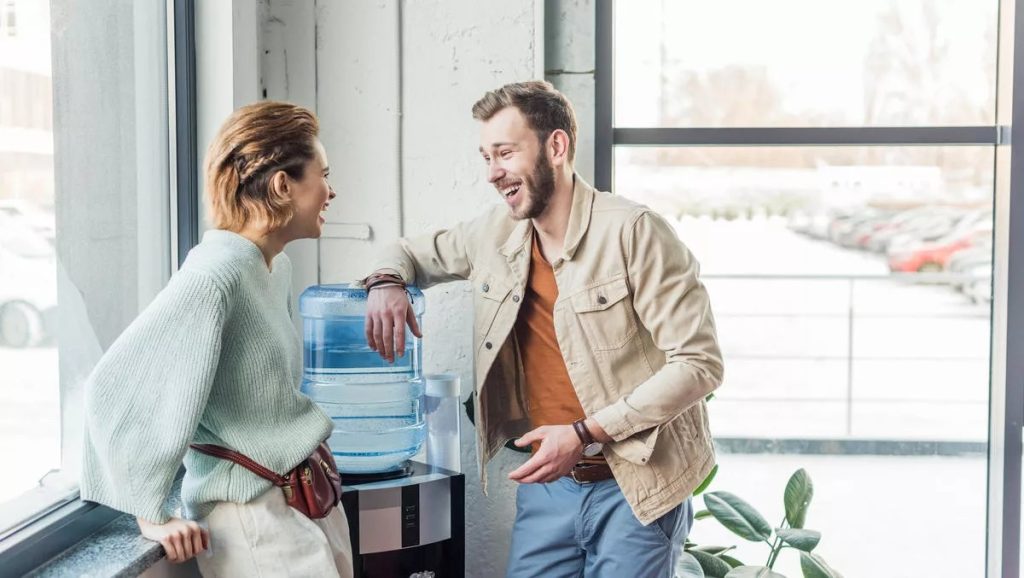 Românul care face bani din networking: O idee inovatoare