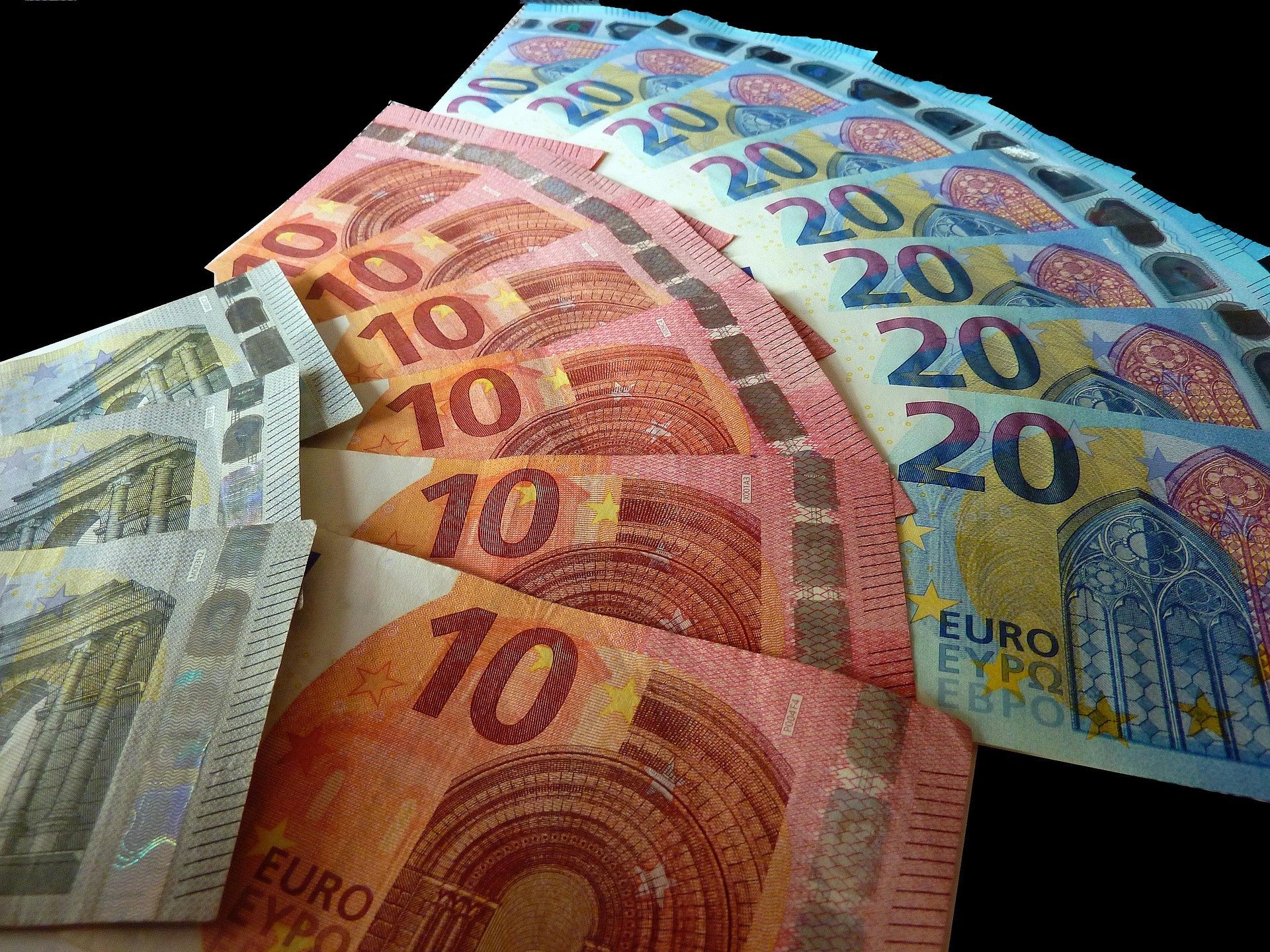 Care e vârsta de pensionare în România pentru femei și bărbați?