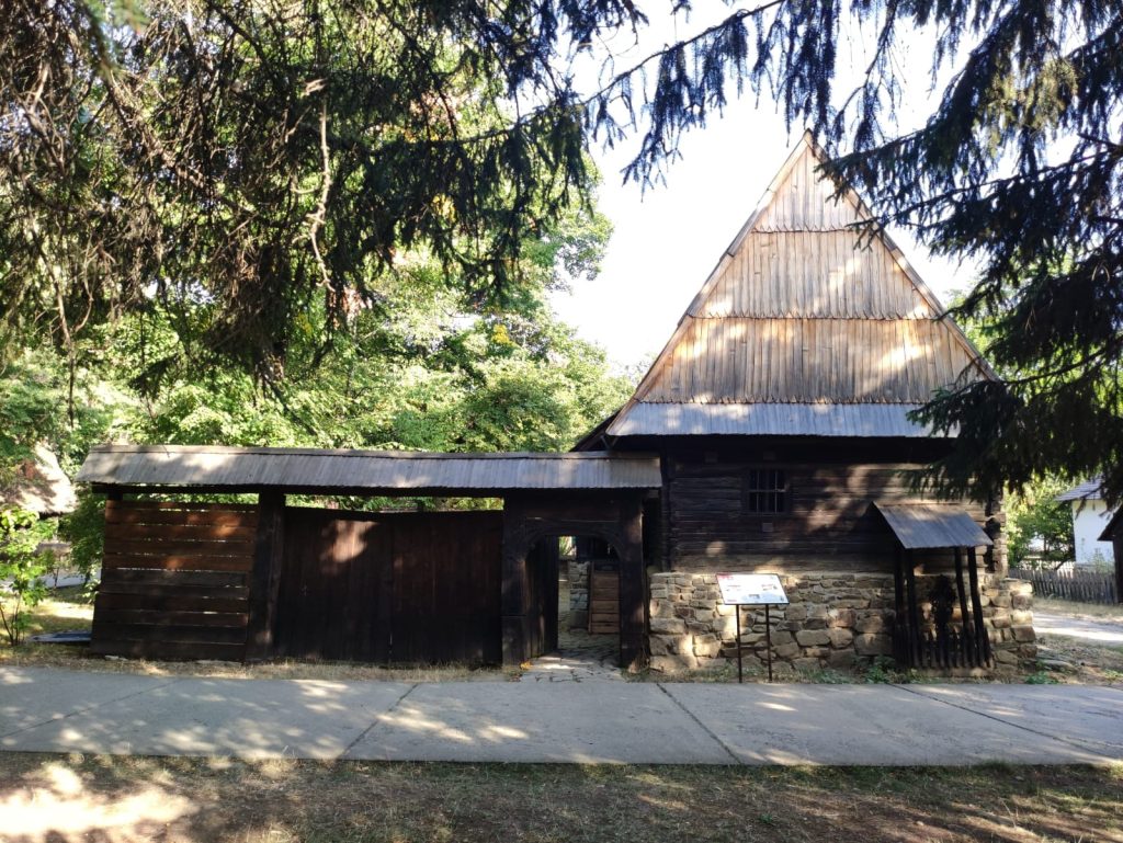 Muzeul Satului începe programul de vară, închis de Paște