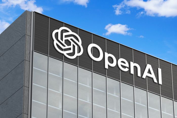 OpenAI vrea să angajeze 8.000 de persoane până în 2026