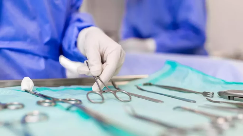 Premieră medicală: Primul transplant facial din lume cu țesut de la un donator care a ales moartea asistată Spitalul Universitar Vall d’Hebron a marcat un moment istoric în medicină