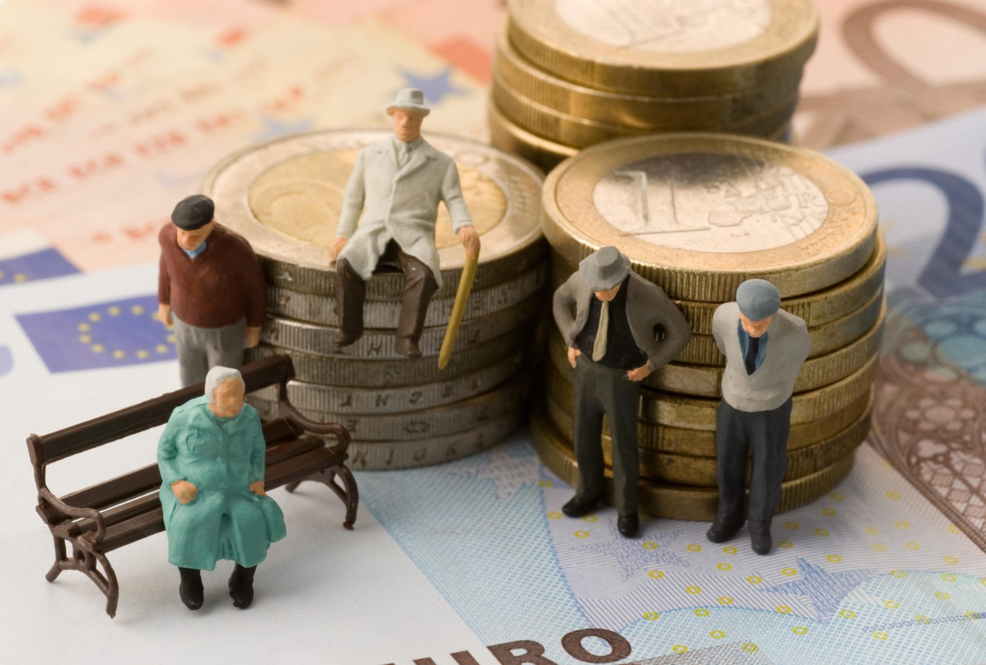 Ce pensie vei primi după o viață lucrată pe salariul minim