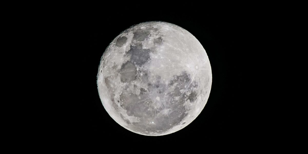 pexels-brunoscramgnon-596134-scaled.jpg - JurnalUrban