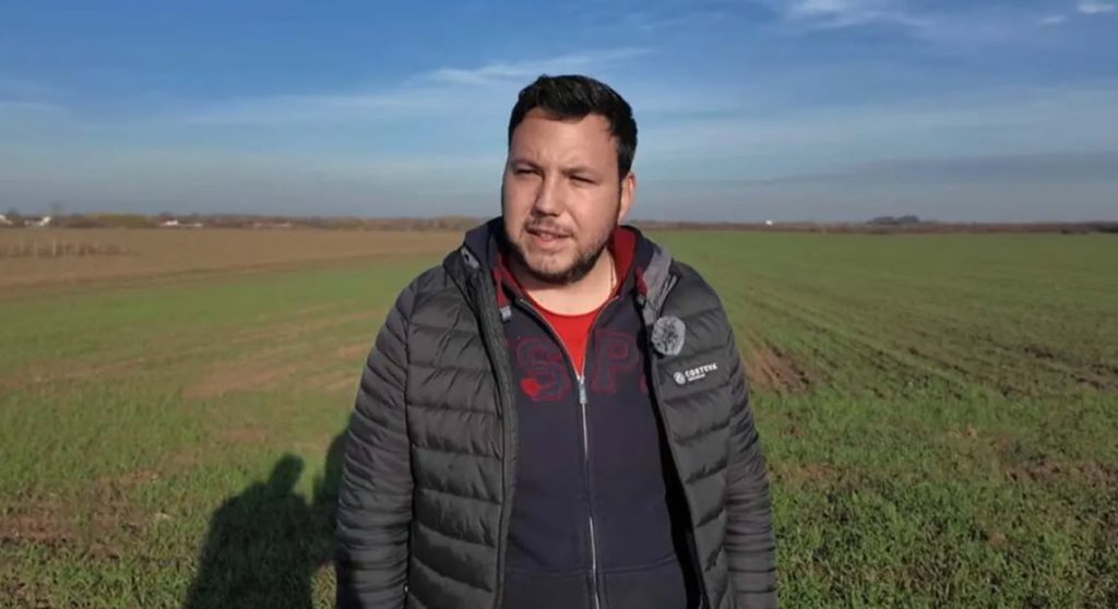 Motorina, o nouă amenințare pentru fermierii români: prețul ar putea atinge 10 lei/litru Costurile ridicate ale combustibilului îngrijorează fermierii români, aceștia anticipând o posibilă creștere a prețului motorinei până la pragul de 10 lei pe litru