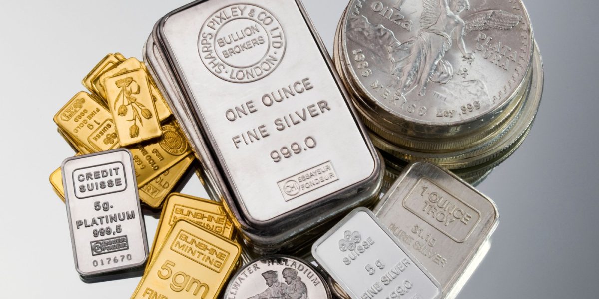 Aurul și argintul, prăbușire pe burse: Ce se întâmplă cu metalele prețioase