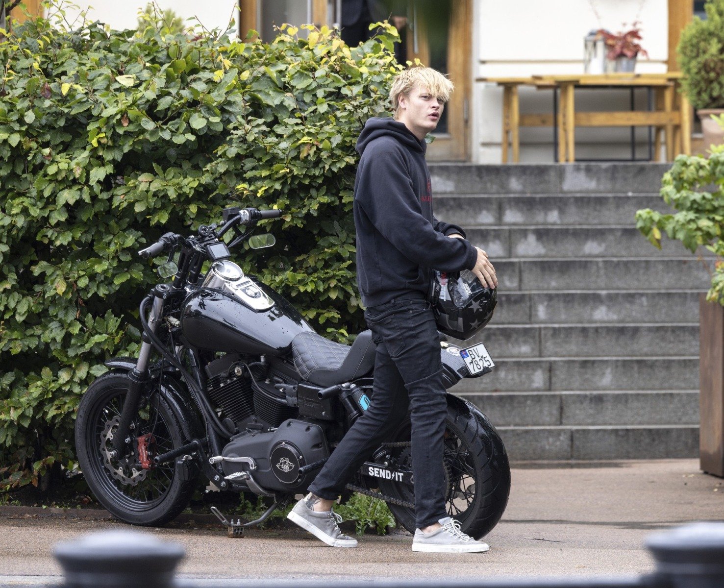 Fiul prințesei moștenitoare a Norvegiei, judecat pentru implicare în trafic de droguri Procesul împotriva lui Marius Borg Høiby, fiul prințesei moștenitoare a Norvegiei, Mette-Marit, continuă la un tribunal din Oslo, conform informațiilor disponibile