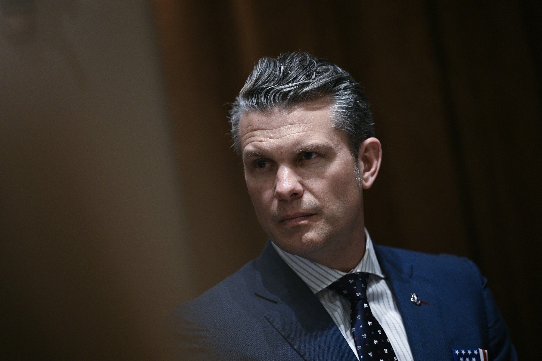 Drone misterioase survolează o bază militară americană Oficiali americani investighează o posibilă breșă de securitate la o bază militară din Washington, unde locuiesc înalți oficiali ai guvernului