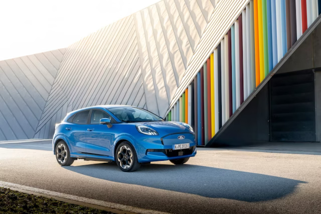 Ford puma, hi-tech de craiova: Bluecruise, alexa și YouTube