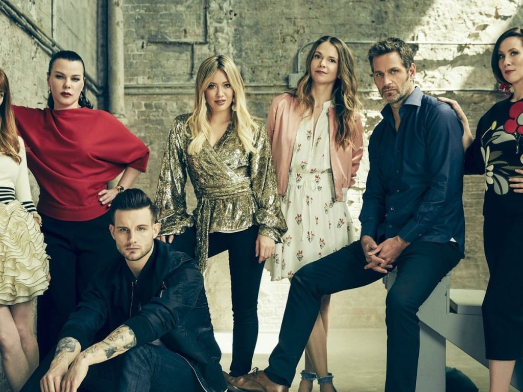 „Younger”: O Comedie cu Accente Dramatice pe Netflix Serialul „Younger”, disponibil pe platforma Netflix, este o producție care amestecă elemente de comedie cu explorări ale feminității și ale limitelor personale