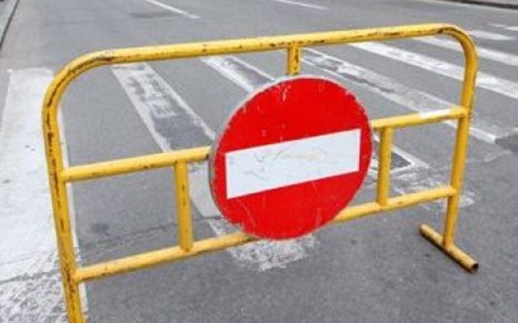 Restricții de trafic în București în noaptea de 10 spre 11 martie Brigada Rutieră a Capitalei anunță restricții de trafic în noaptea de 10 spre 11 martie pe Șoseaua București-Ploiești, în zona Fântâna Miorița