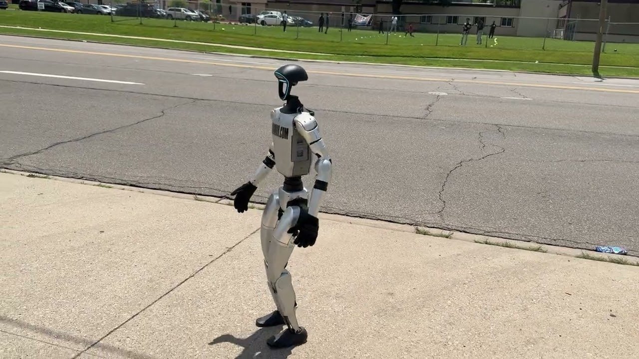 Roboți pentru curățenie și colectare selectivă în Târgu Mureș: un proiect pilot aduce educația ecologică pe străzi Primăria Târgu Mureș a lansat un proiect pilot prin care roboți dotați cu senzori și tehnologie de ultimă generație patrulează pe străzile orașului, având rolul de a informa cetățenii despre colectarea selectivă a deșeurilor și menținerea curățeniei