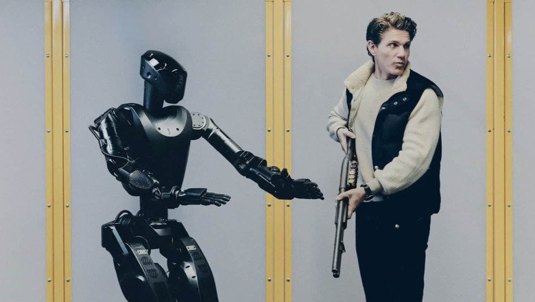 Roboți umanoizi militari sunt testați pe frontul din Ucraina Kievul testează pe câmpul de luptă doi roboți umanoizi militari