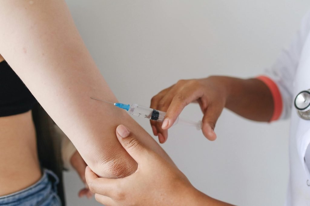 rujeola-vaccinare-sua-scaled.jpg