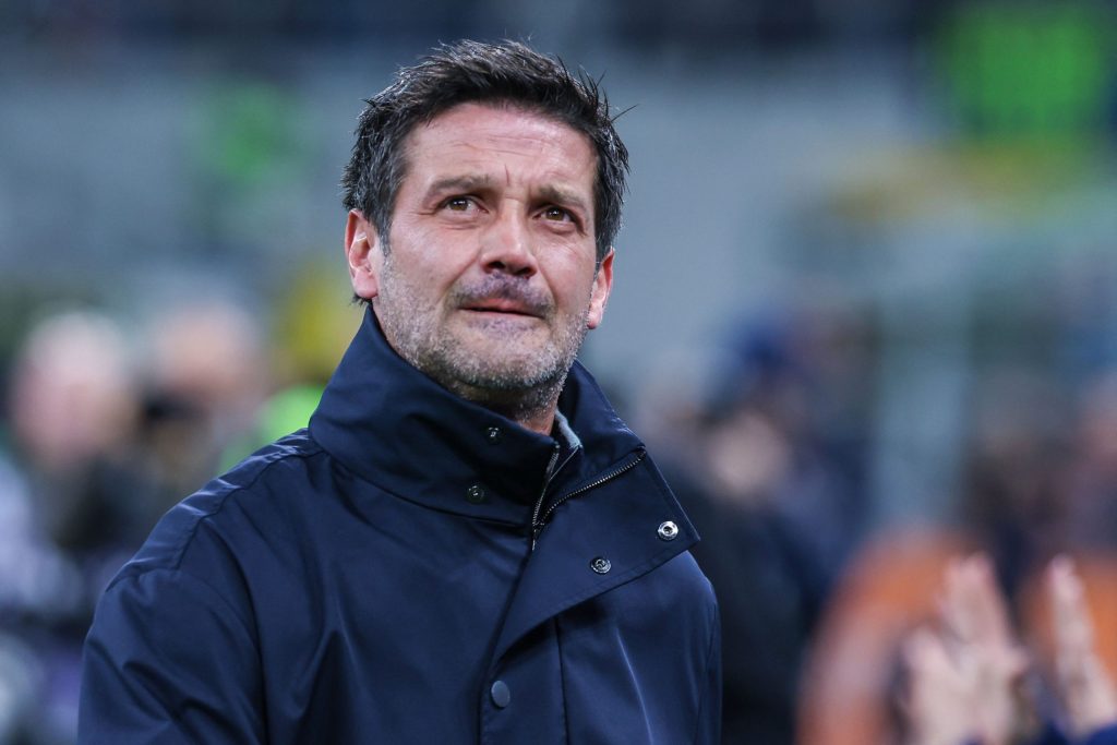 Derby de Milano cu încasări record: San Siro, scena unei bătălii pentru titlu Derby della Madonnina, duelul de foc dintre AC Milan și Inter Milano, va scrie istorie nu doar pe teren, ci și în conturile cluburilor