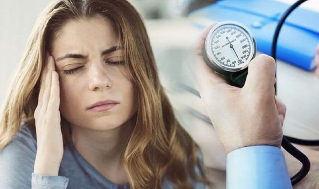 Hipertensiunea arterială: Ghid practic pentru gestionarea crizelor, de la medicul cardiolog Alexandru Calancea Creșterea bruscă a tensiunii arteriale poate surveni în cele mai neașteptate momente, indiferent de vârstă sau stil de viață