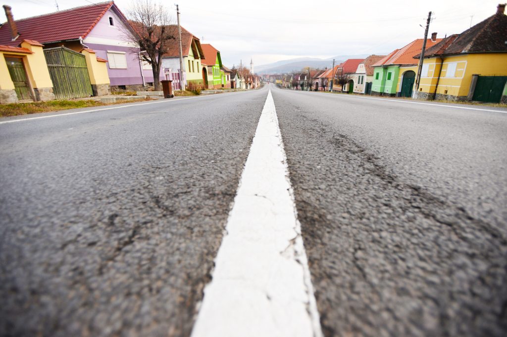 Patru accidente rutiere pe DN 3 Constanța-Murfatlar au îngreunat circulația rutieră în această dimineață, la ieșirea din municipiul Constanța către localitatea Valu lui Traian, județul Constanța, anunță autoritățile