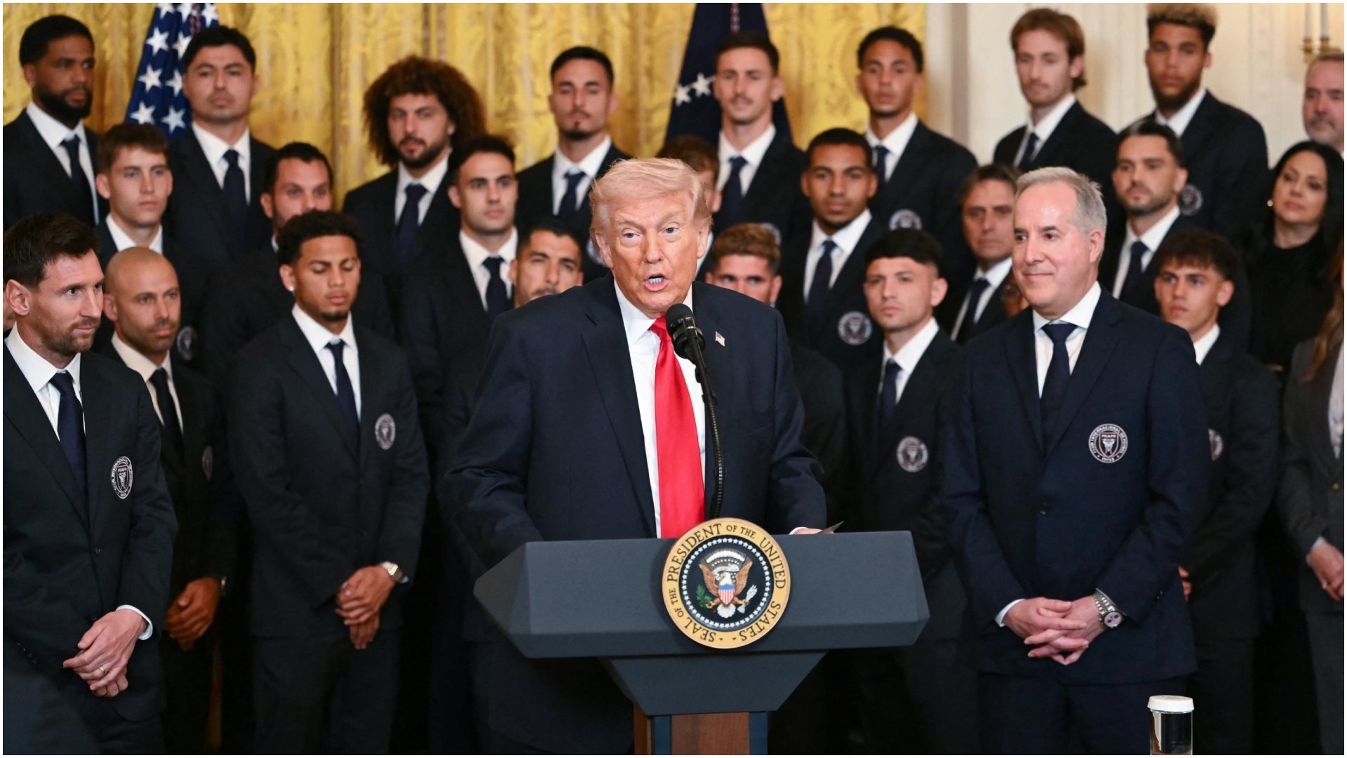Messi, primit la Casa Albă de Donald Trump pentru a celebra succesul din MLS Lionel Messi și echipa sa, Inter Miami, au fost invitați la Casa Albă de fostul președinte american Donald Trump pentru a sărbători victoria din sezonul trecut al MLS