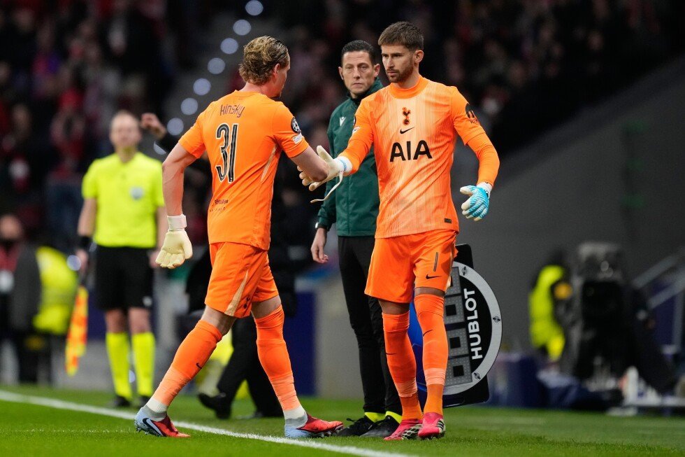Debacle de proporții în Champions League: Kinsky, eroul negativ al lui Tottenham Madrid, Țara lui Gică – Debutul în Champions League al portarului Antonin Kinsky nu va fi uitat prea curând