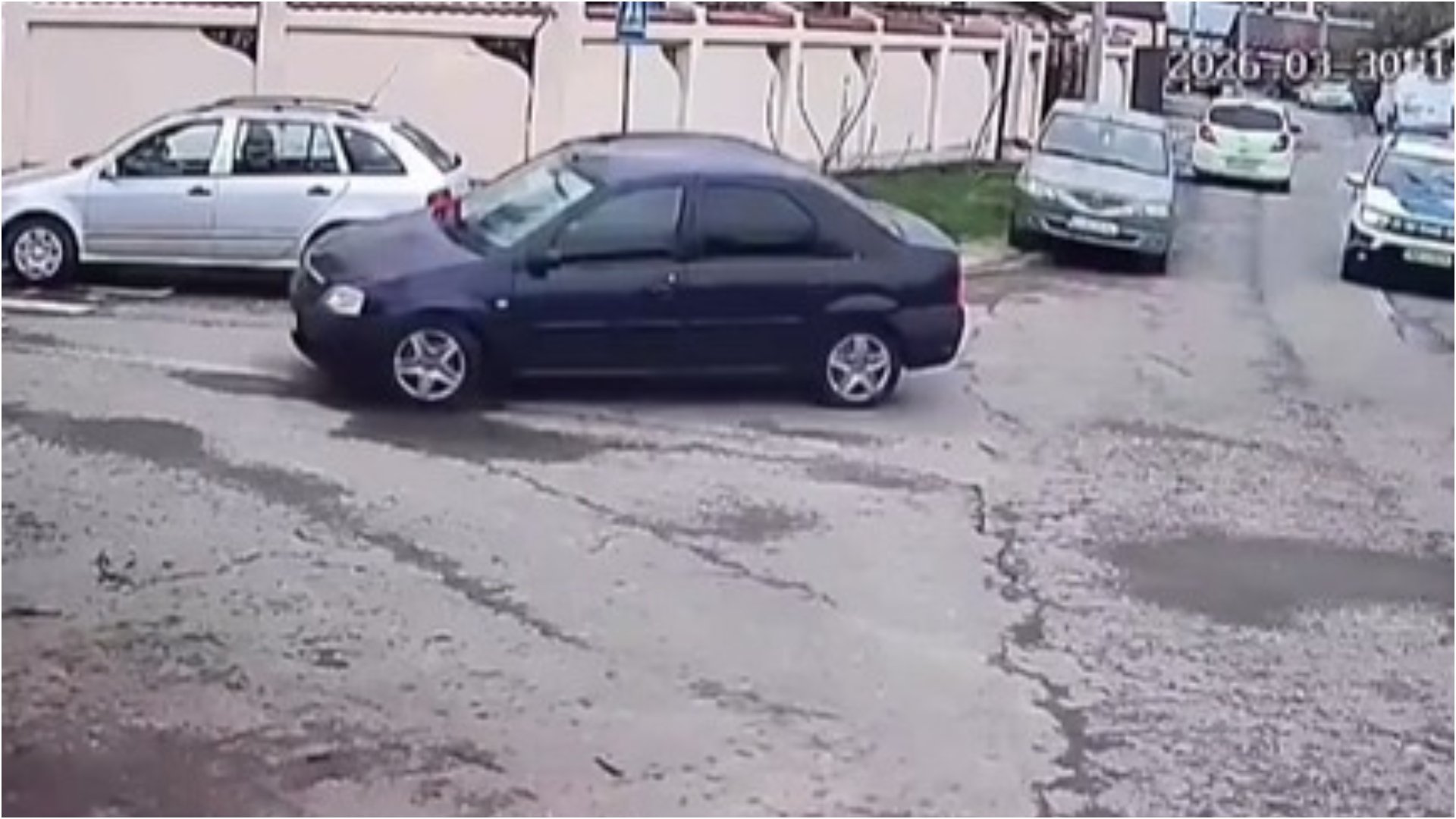 Urmărire ca-n filme în Buftea: Un șofer fuge de poliție și este prins fără permis Un incident spectaculos s-a petrecut pe străzile din Buftea, județul Ilfov, unde o urmărire ca-n filme a implicat un șofer care a încercat să scape de polițiști