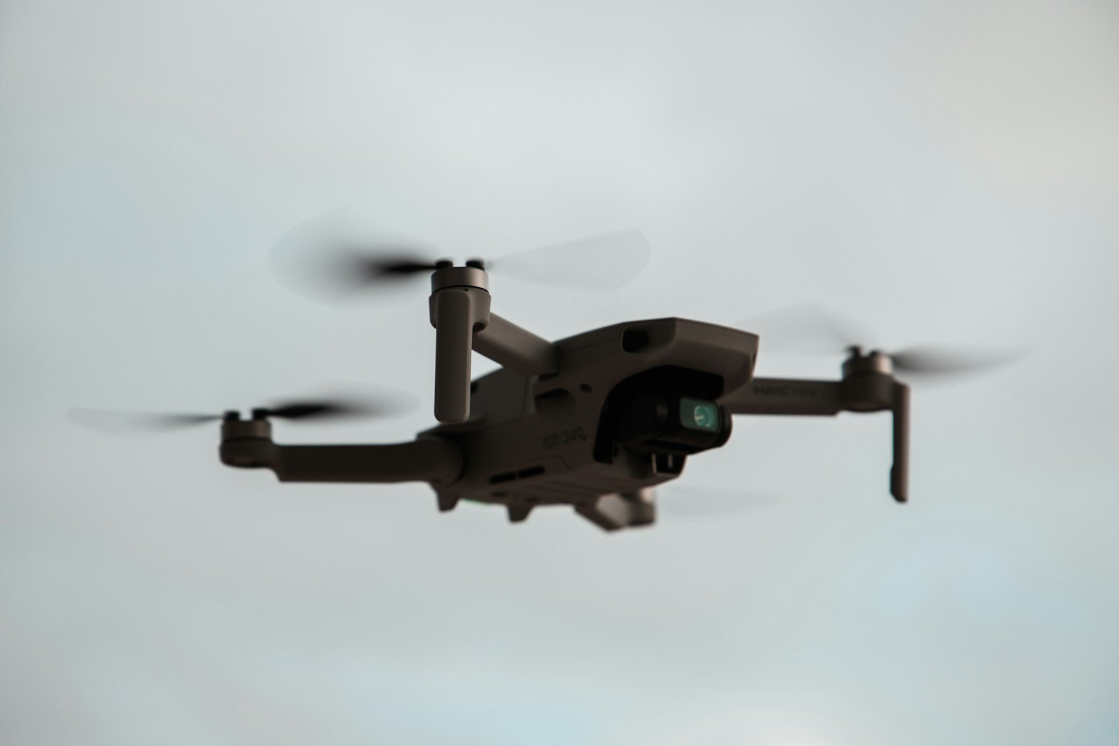 Drone suspecte au intrat în spațiul aerian finlandez; autoritățile investighează Finlanda investighează o posibilă încălcare a spațiului său aerian de către drone, inclusiv una despre care se crede că ar fi de origine ucraineană