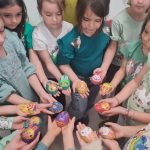 Ateliere de Paște pentru copii: Distracție la Hub-ul deGalben, Sectorul 1