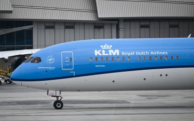 Familie, 40.000 de lire sterline aruncate pe geam: Zbor spre Peru, refuz la îmbarcare de KLM
