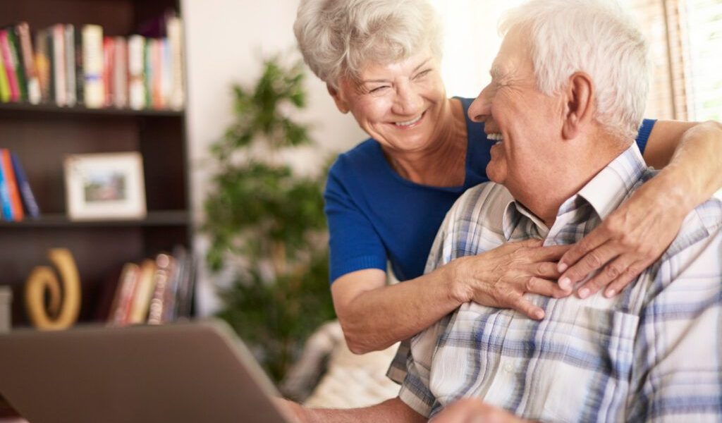 Cum iei pensie în România dacă ai muncit în străinătate: Documentele obligatorii