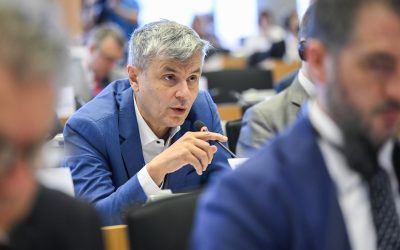 Virgil Popescu, dezbatere la Bruxelles: Cum grăbește UE investițiile în energie?