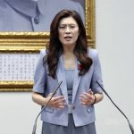 Șefa opoziției din Taiwan, la Beijing. Parlamentarii, scandal la bugetul apărării