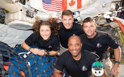 Orion a amerizat după spectacolul lunar. NASA: Misiune perfectă!