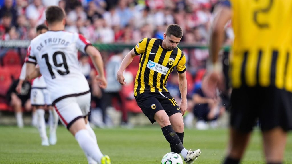 Răzvan Marin, în pericol în Grecia: Antrenorul trage un semnal de alarmă