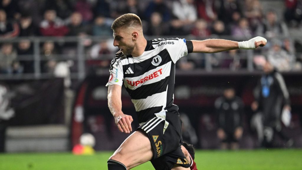 Fost campion, UIMIT de golgheterul-surpriză: „ÎNAINTE călca pe minge”