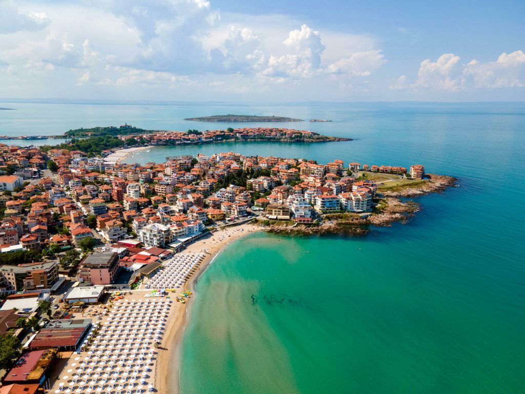 Bijuteria turistică europeană, aproape de România: Vacanța perfectă ignorată