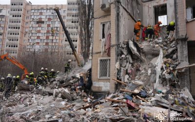 Atacuri RUSIEI: 12 morți la Kiev, Odesa și Dnipro. Kievul acuză „crime de război”