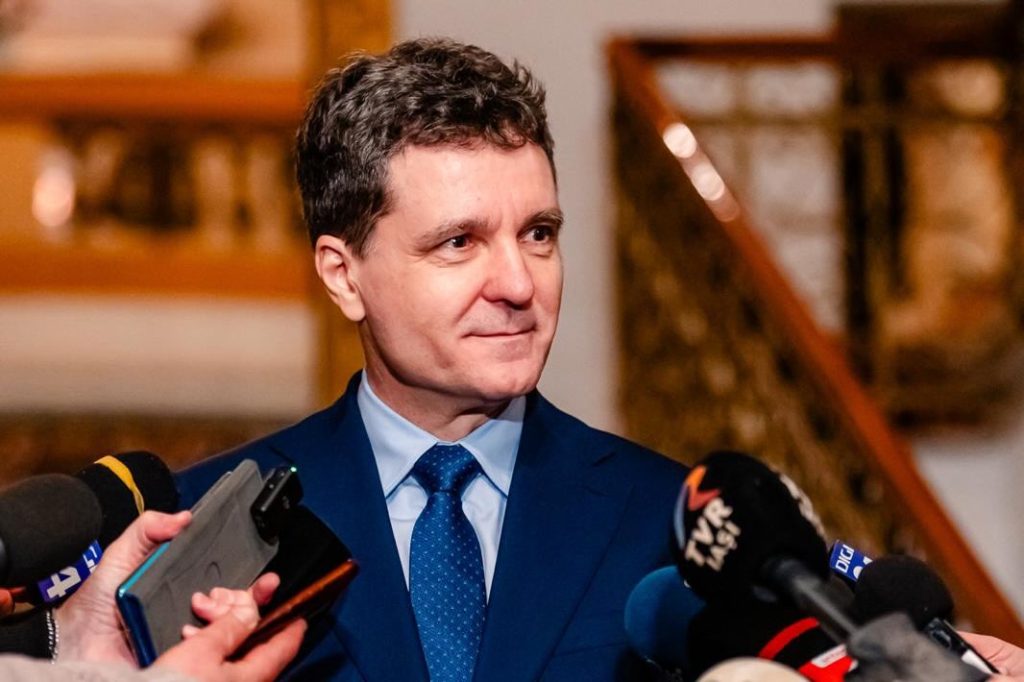 Miruță, despre rolul de mediator al lui Iohannis. Cum apără pe Nicușor Dan