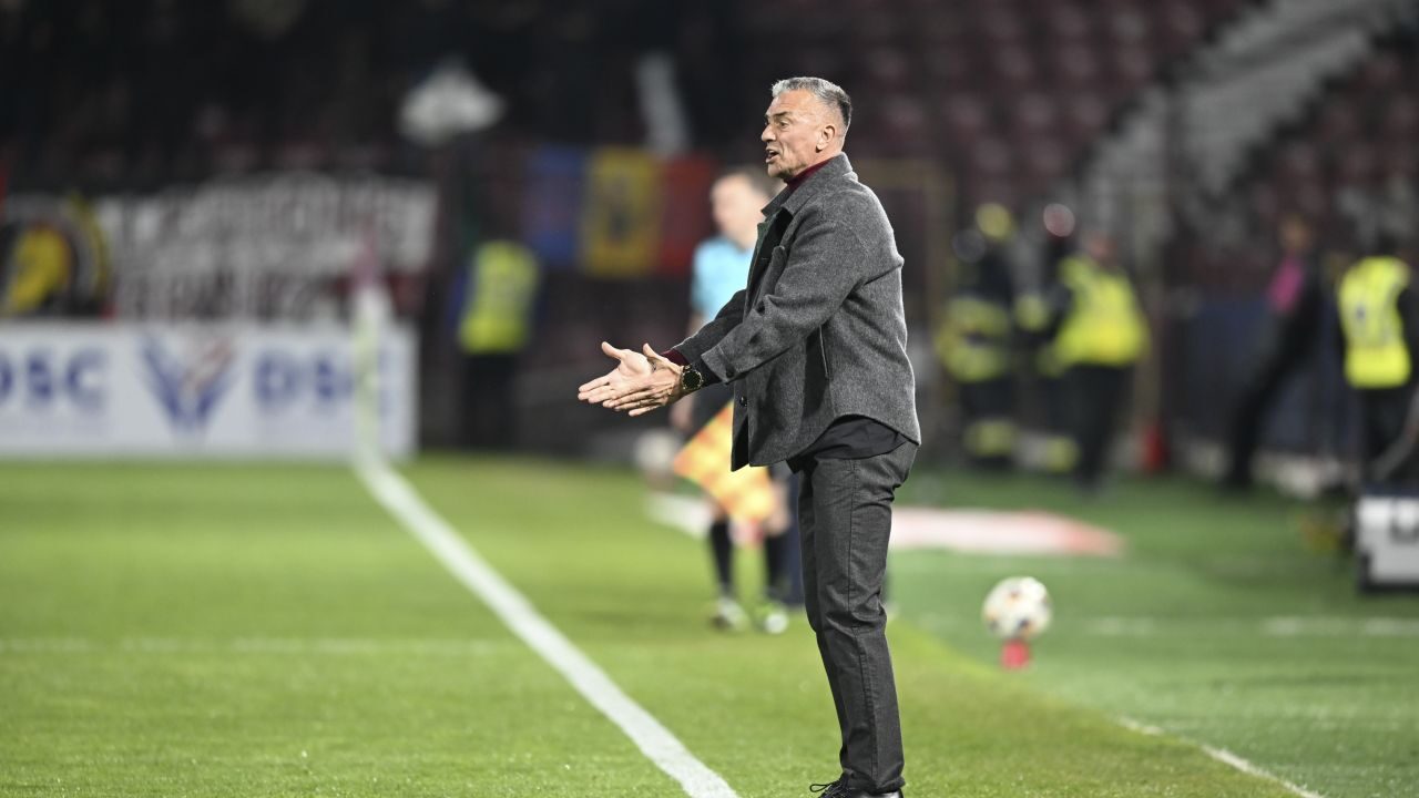 Pancu face curățenie la CFR Cluj: Un campion cu 5 titluri, dat afară