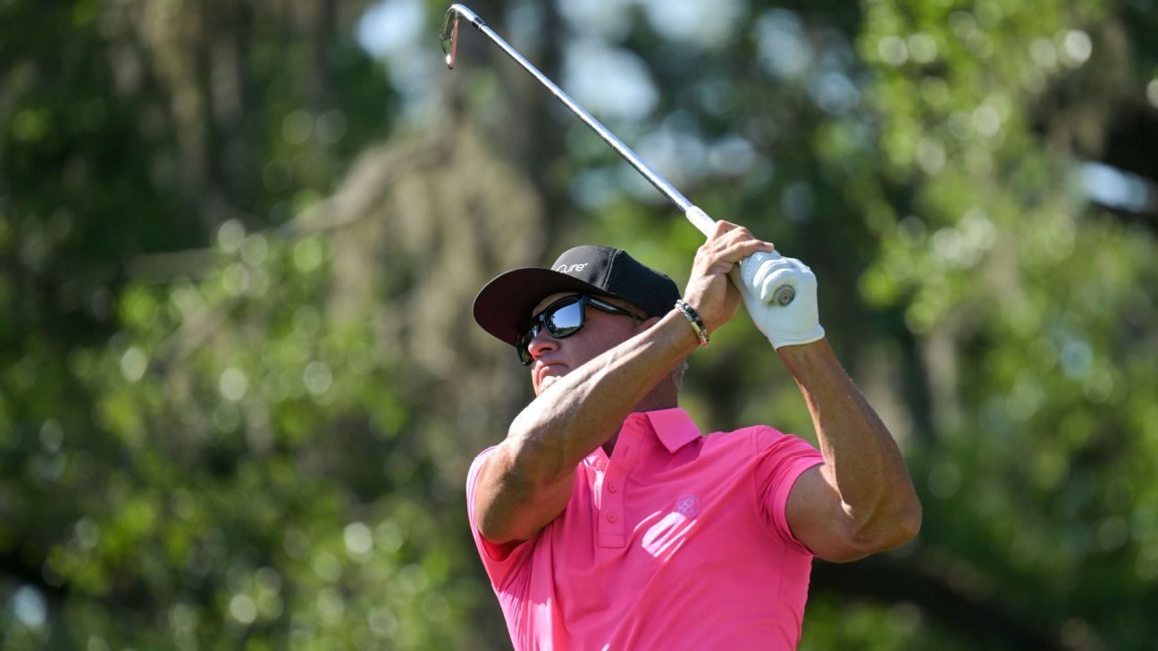Brian Gay și Scott Hend împart conducerea la Senior PGA Championship