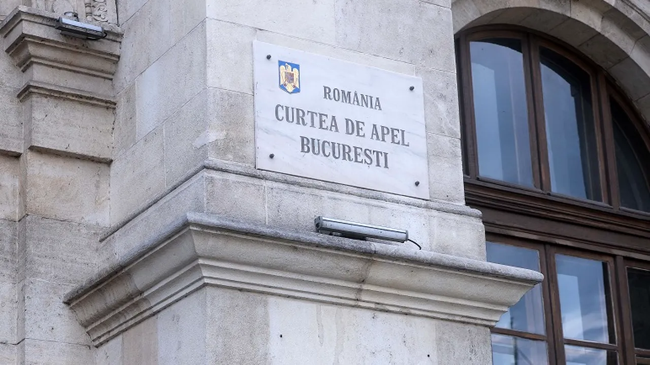 Curtea de Apel București a suspendat decizia CNA privind retragerea licenței Realitatea Plus Curtea de Apel București a suspendat, miercuri, executarea deciziei Consiliului Național al Audiovizualului (CNA) de a retrage licența postului Realitatea Plus