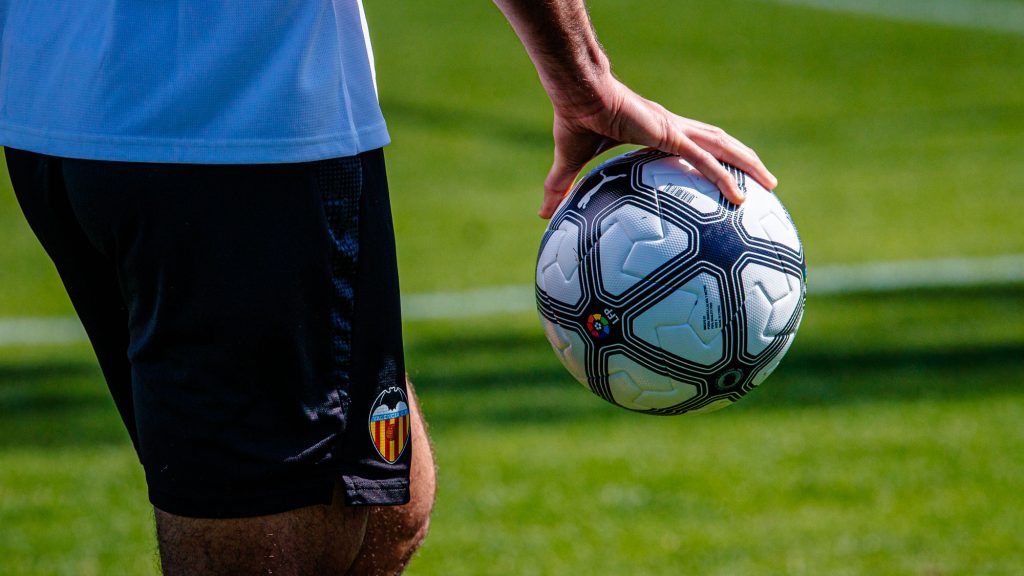 Valencia și Elche, duel retro în LaLiga: Start de sezon cu istorie